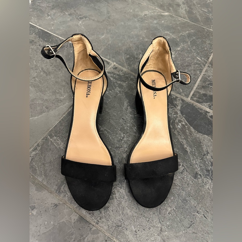 Merona Black Velvet Heel